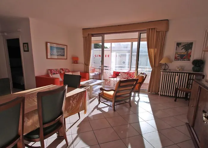 Les Dauphins דירה